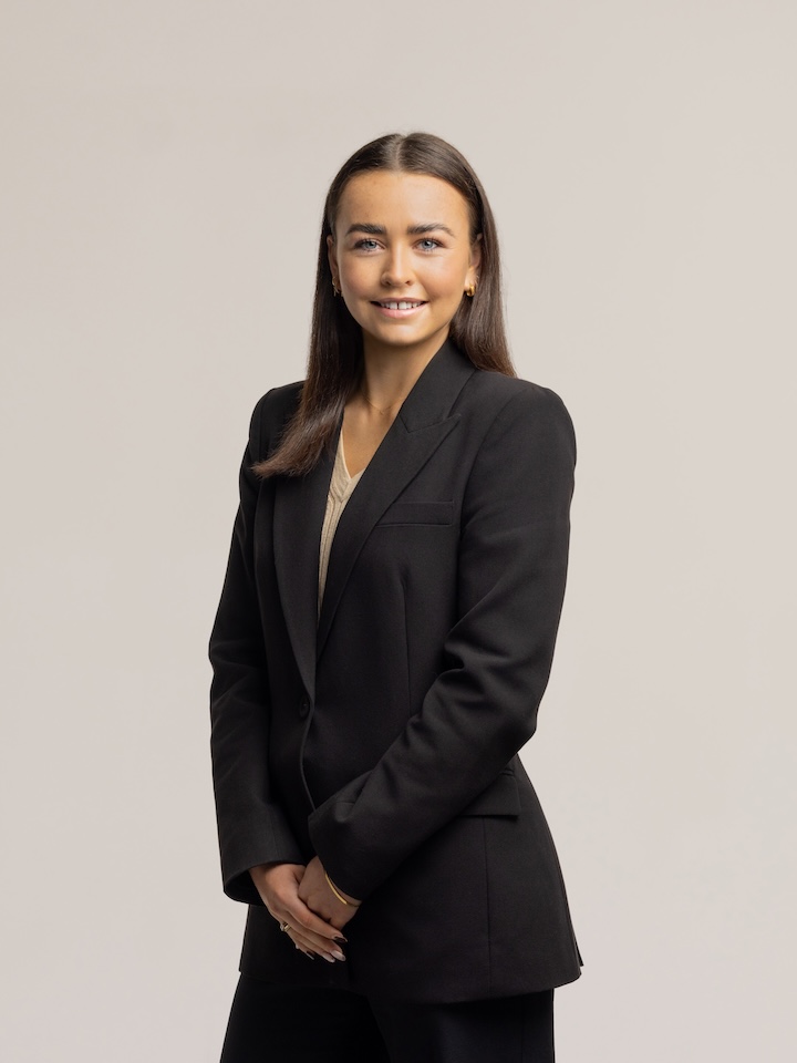 Image of Lucy Johnstone